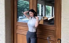 克宫首映世界首部太空电影